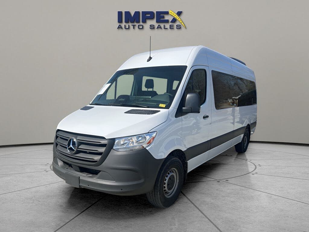 2025 Mercedes-Benz Sprinter 2500 170 High Roof Passenger Van RWD
