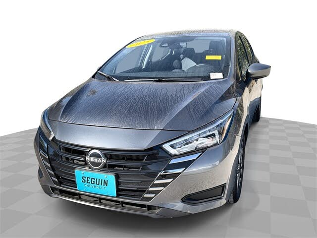 2025 Nissan Versa SV FWD