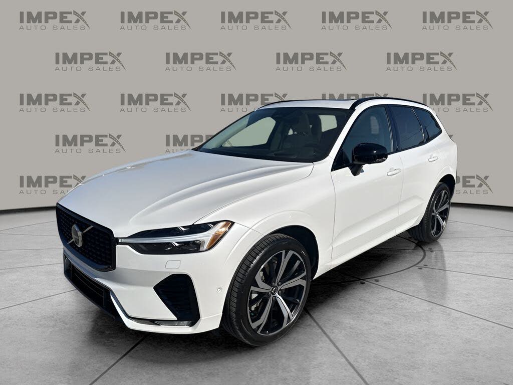 2025 Volvo XC60 B5 Ultra Dark Theme AWD