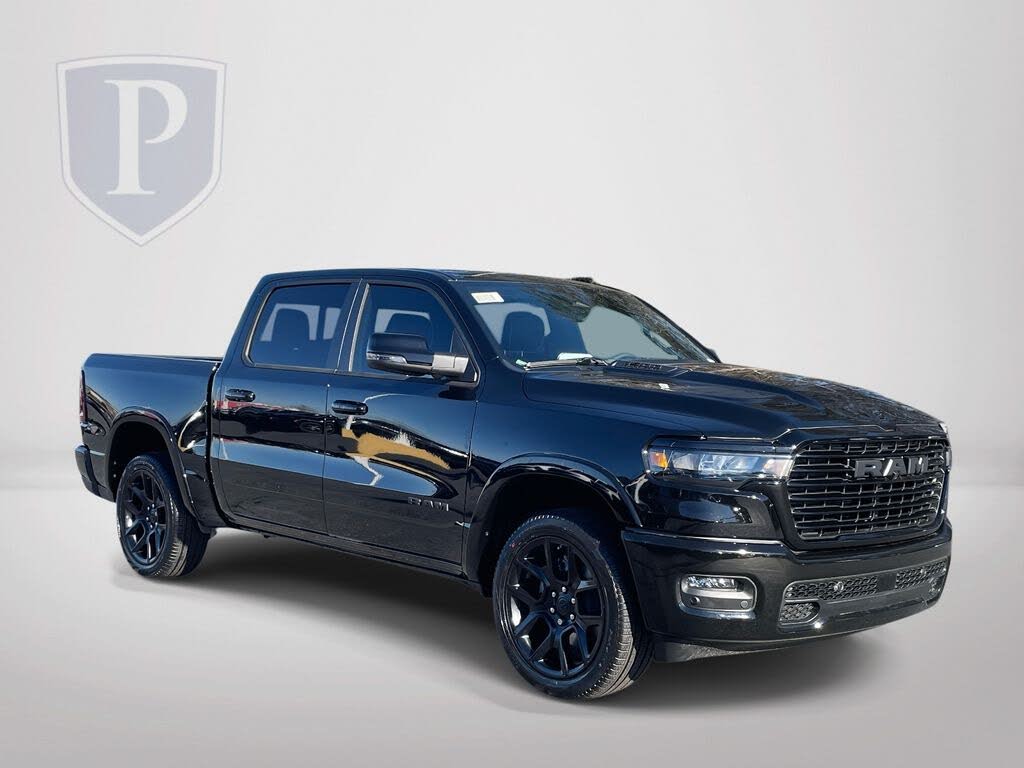 2026 RAM 1500 Laramie Crew Cab 4WD