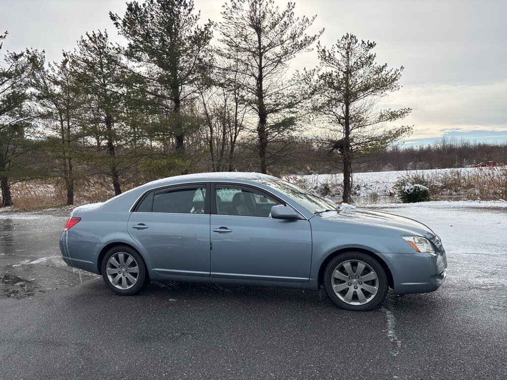 2005 Toyota Avalon Touring