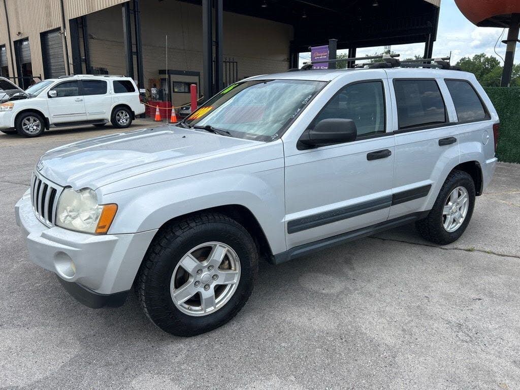2006 Jeep Grand Cherokee Laredo