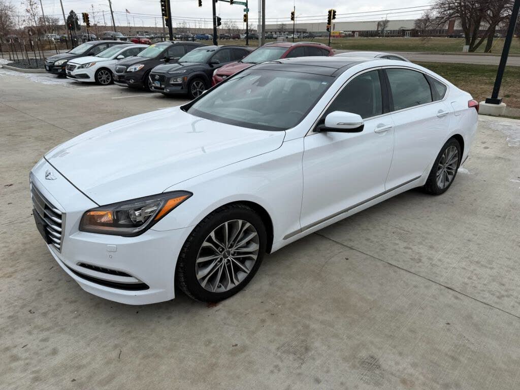 2015 Hyundai Genesis 3.8 RWD