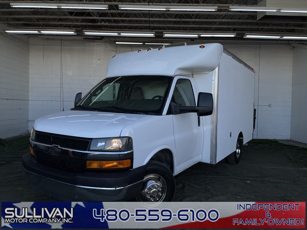 2016 Chevrolet Express Chassis 3500 139 Cutaway with 1WT RWD