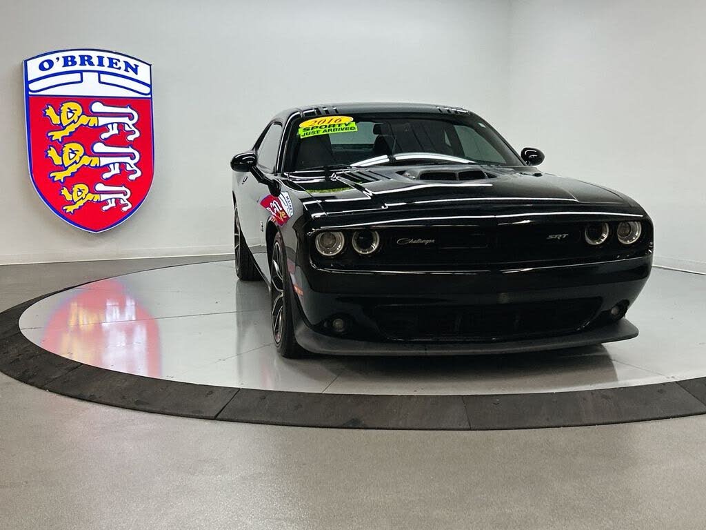 2016 Dodge Challenger R/T Scat Pack RWD