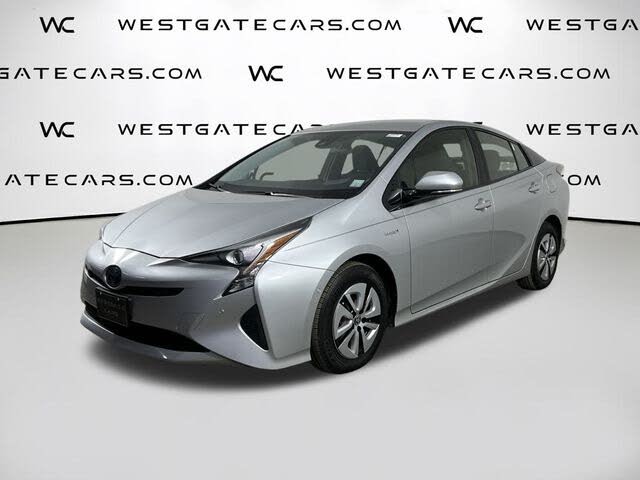2017 Toyota Prius Two FWD