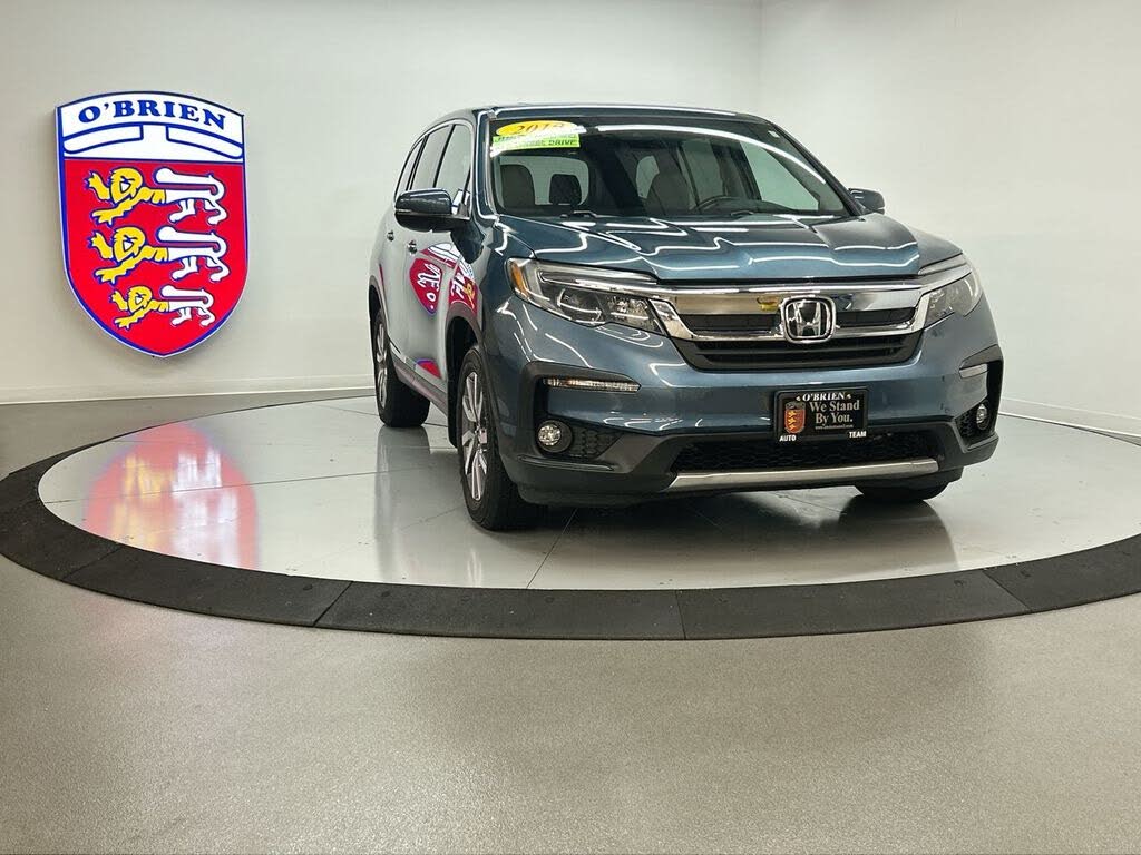2019 Honda Pilot EX-L AWD with Navigation and RES