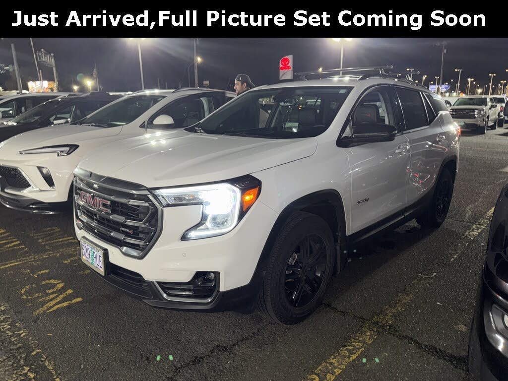 2023 GMC Terrain AT4 AWD