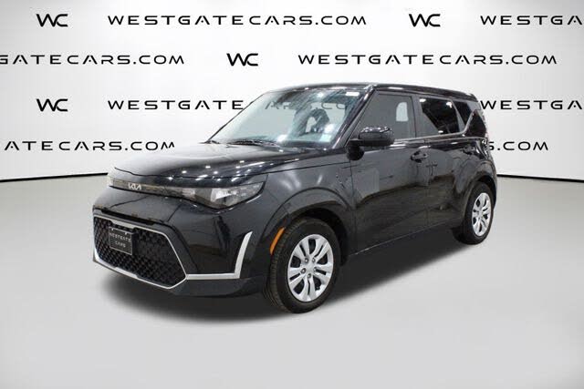 2023 Kia Soul LX FWD