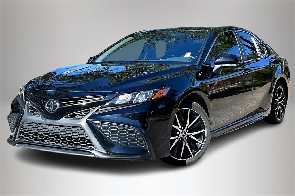 2023 Toyota Camry SE FWD