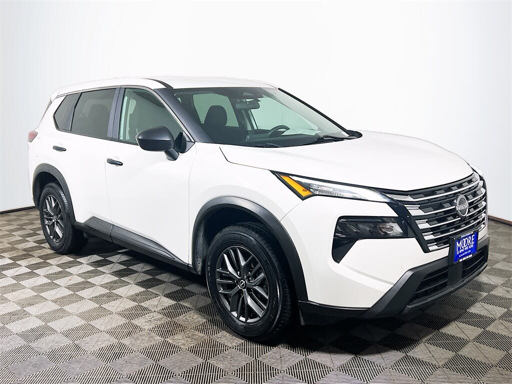 2024 Nissan Rogue S FWD