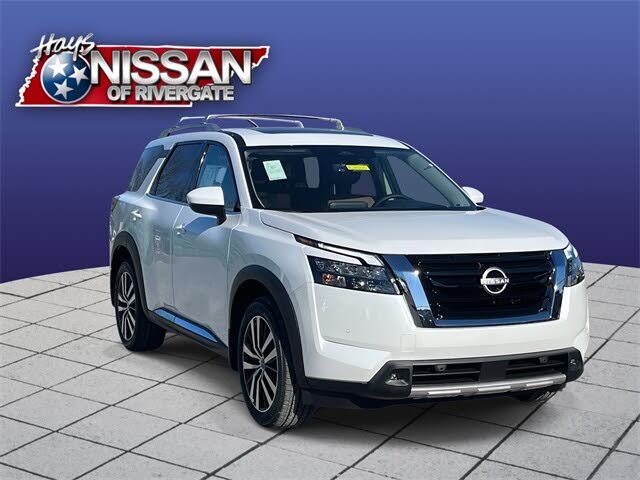 2025 Nissan Pathfinder Platinum FWD