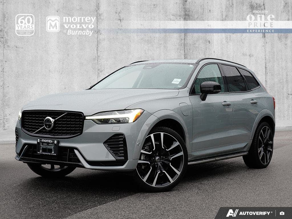 2025 Volvo XC60 Recharge T8 Ultra Dark Theme eAWD
