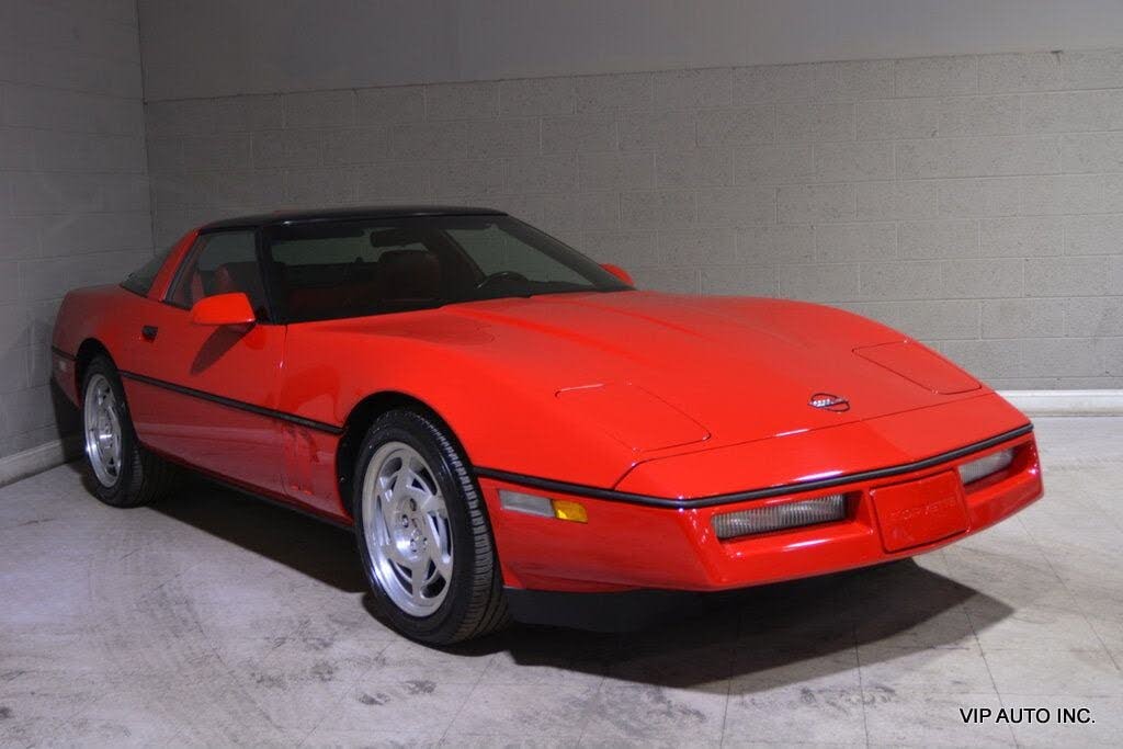 1990 Chevrolet Corvette Coupe RWD
