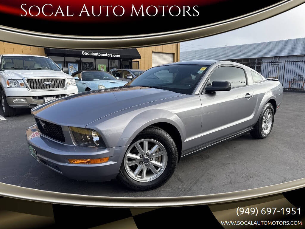 2007 Ford Mustang V6 Premium RWD