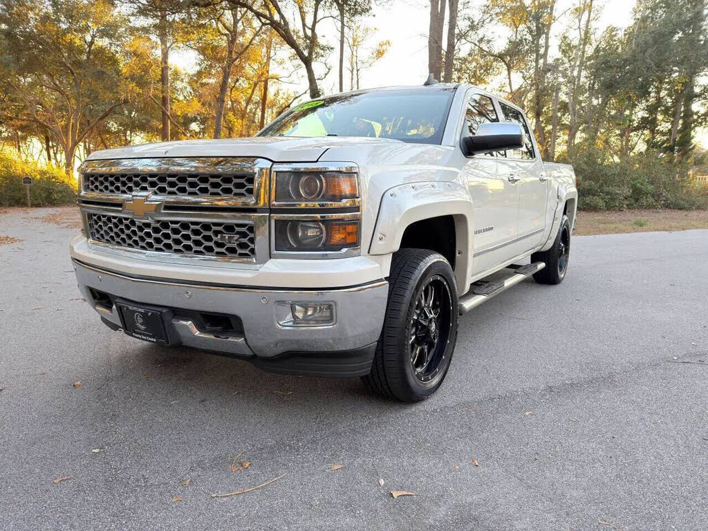 2015 Chevrolet Silverado 1500 LTZ Crew Cab 4WD