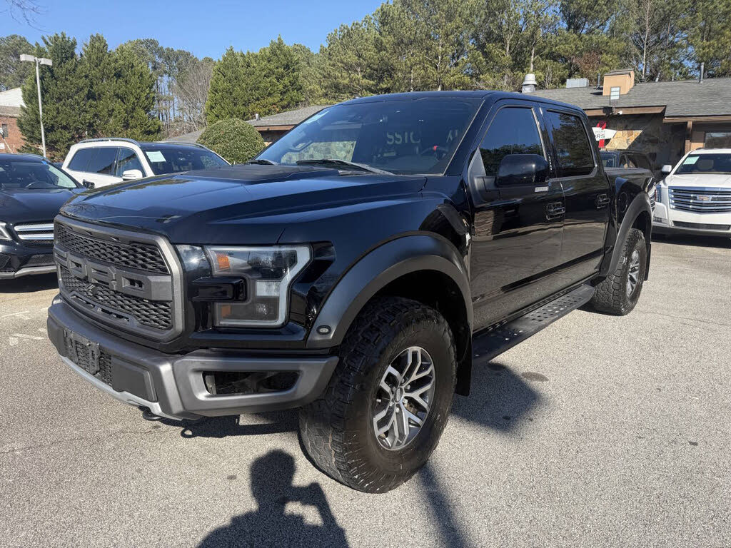 2017 Ford F-150 Raptor SuperCrew 4WD