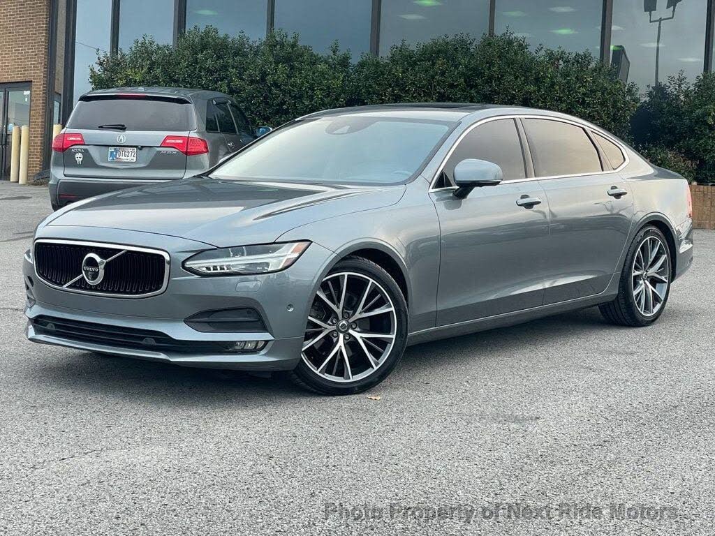 2018 Volvo S90 T5 Momentum