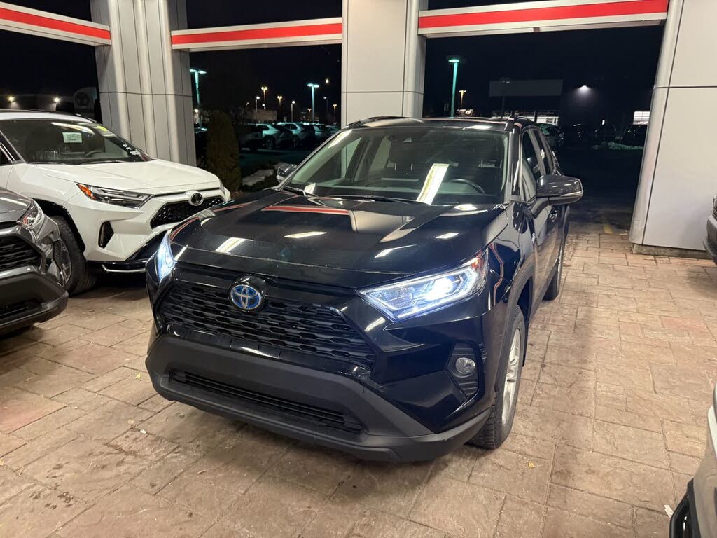 2021 Toyota RAV4 Hybrid XLE AWD