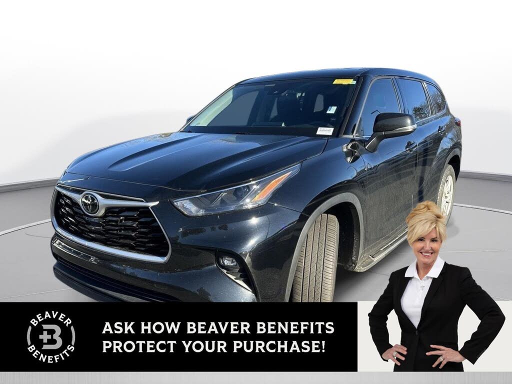 2022 Toyota Highlander LE FWD