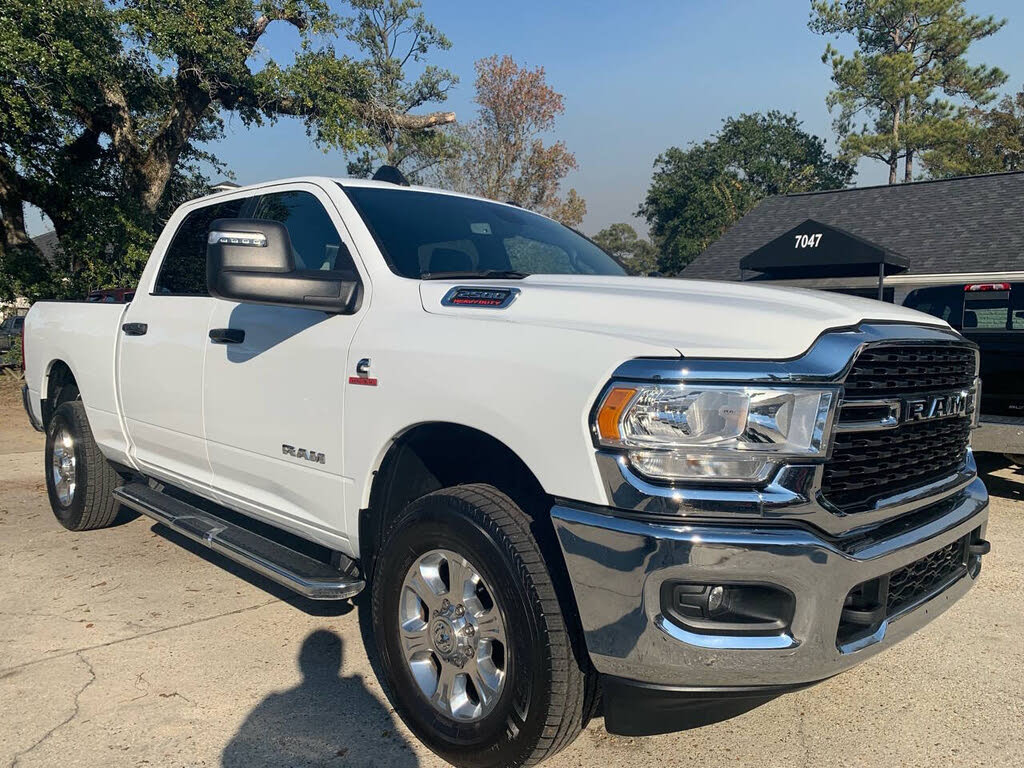 2024 RAM 2500 Big Horn Crew Cab 4WD