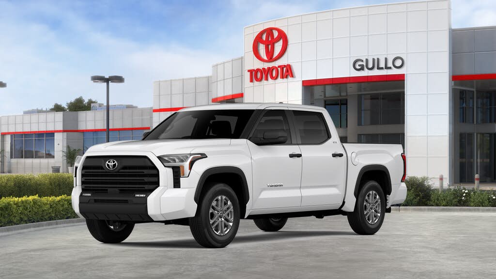 2026 Toyota Tundra SR5 CrewMax Cab 4WD