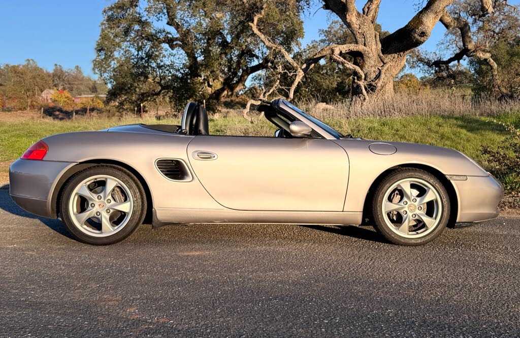 2002 Porsche Boxster Base