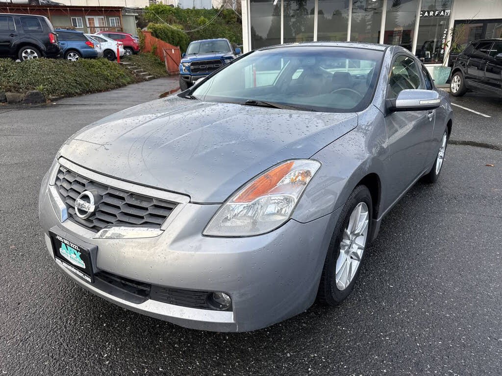 2008 Nissan Altima Coupe 3.5 SE