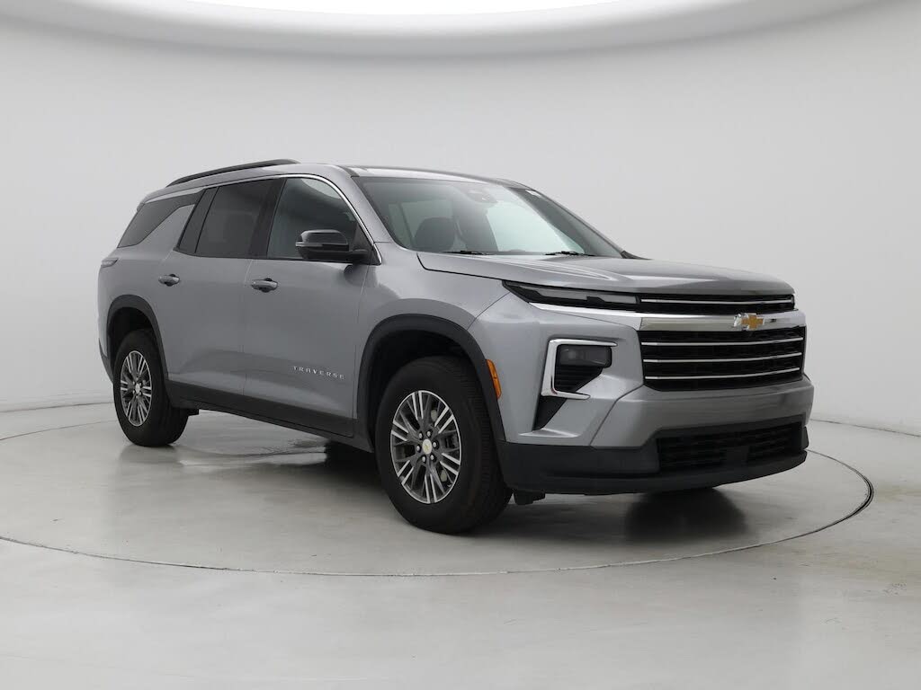 2024 Chevrolet Traverse LT FWD