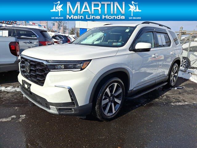 2025 Honda Pilot Touring AWD