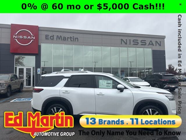 2025 Nissan Pathfinder Platinum 4WD