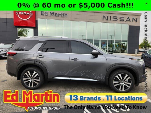 2025 Nissan Pathfinder Platinum 4WD