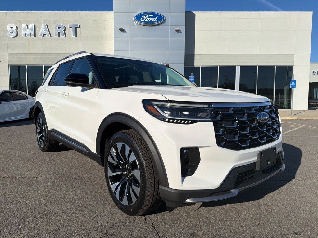2026 Ford Explorer Platinum AWD
