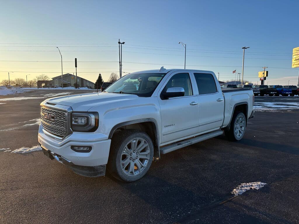 2018 GMC Sierra 1500 Denali Crew Cab 4WD