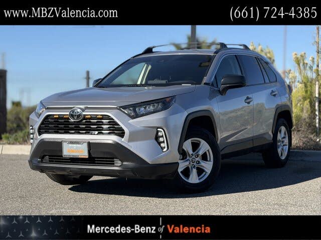 2019 Toyota RAV4 LE FWD
