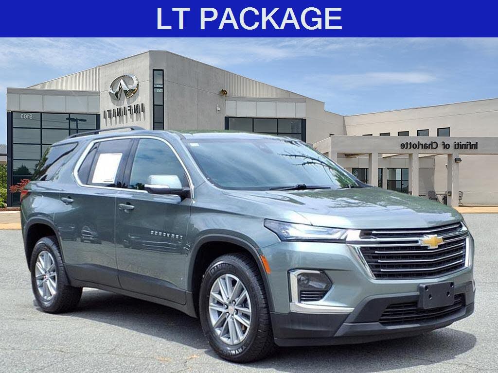 2022 Chevrolet Traverse LT Cloth FWD