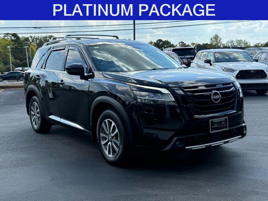 2022 Nissan Pathfinder Platinum 4WD