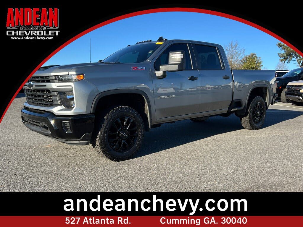 2024 Chevrolet Silverado 2500HD Custom Crew Cab 4WD