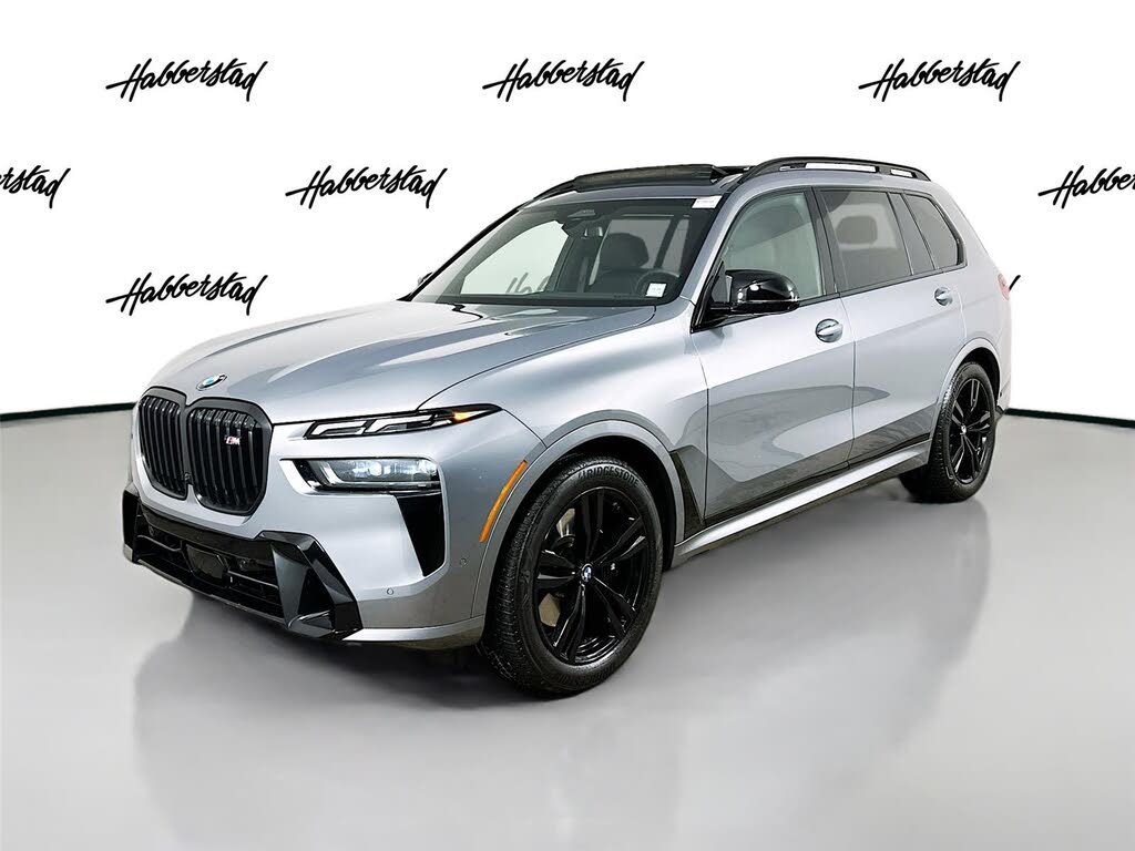 2025 BMW X7 M60i AWD