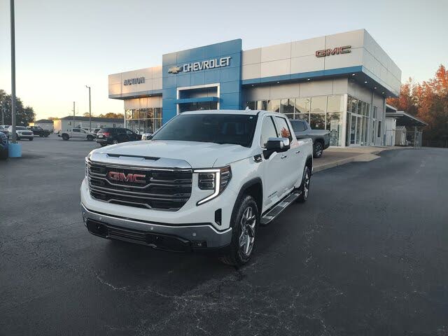 2025 GMC Sierra 1500 SLT Crew Cab 4WD