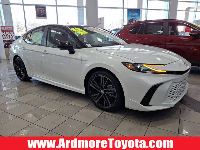 2026 Toyota Camry XSE FWD