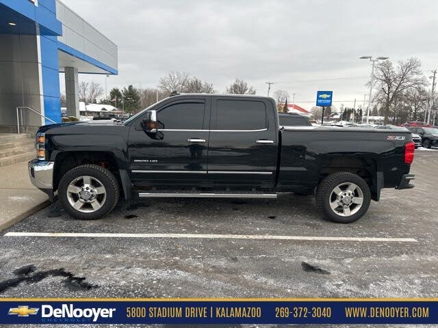 2016 Chevrolet Silverado 2500HD LTZ Crew Cab 4WD