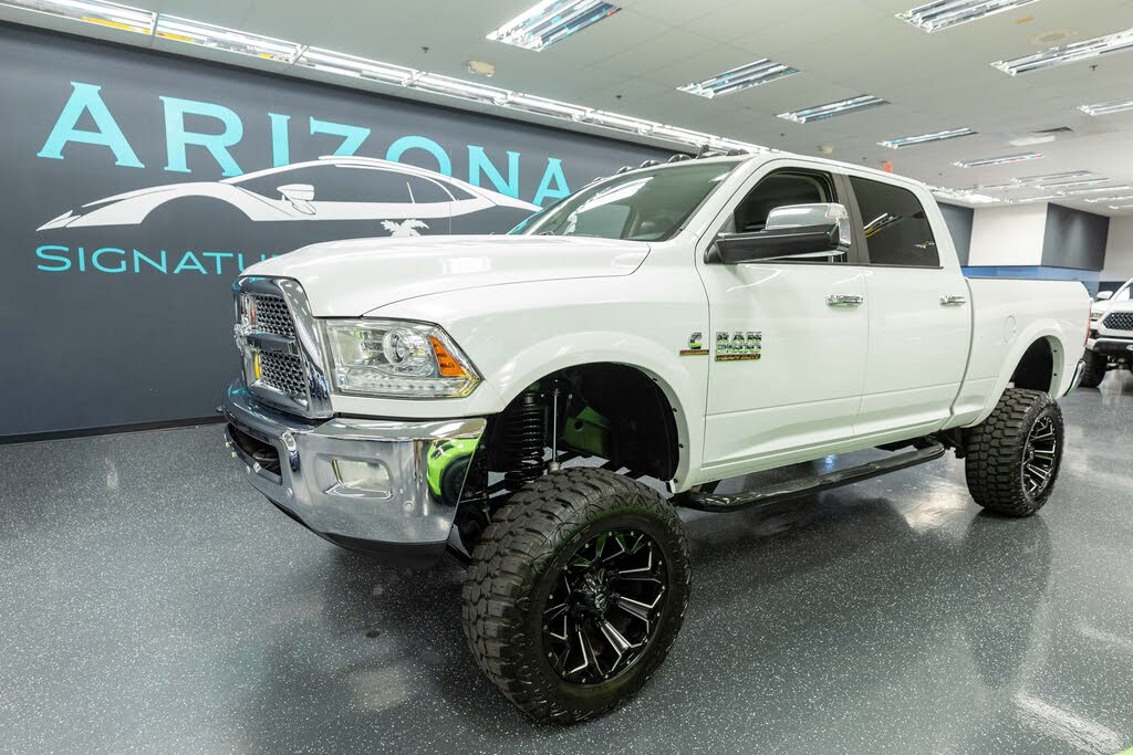 2016 RAM 2500 Laramie Crew Cab 4WD