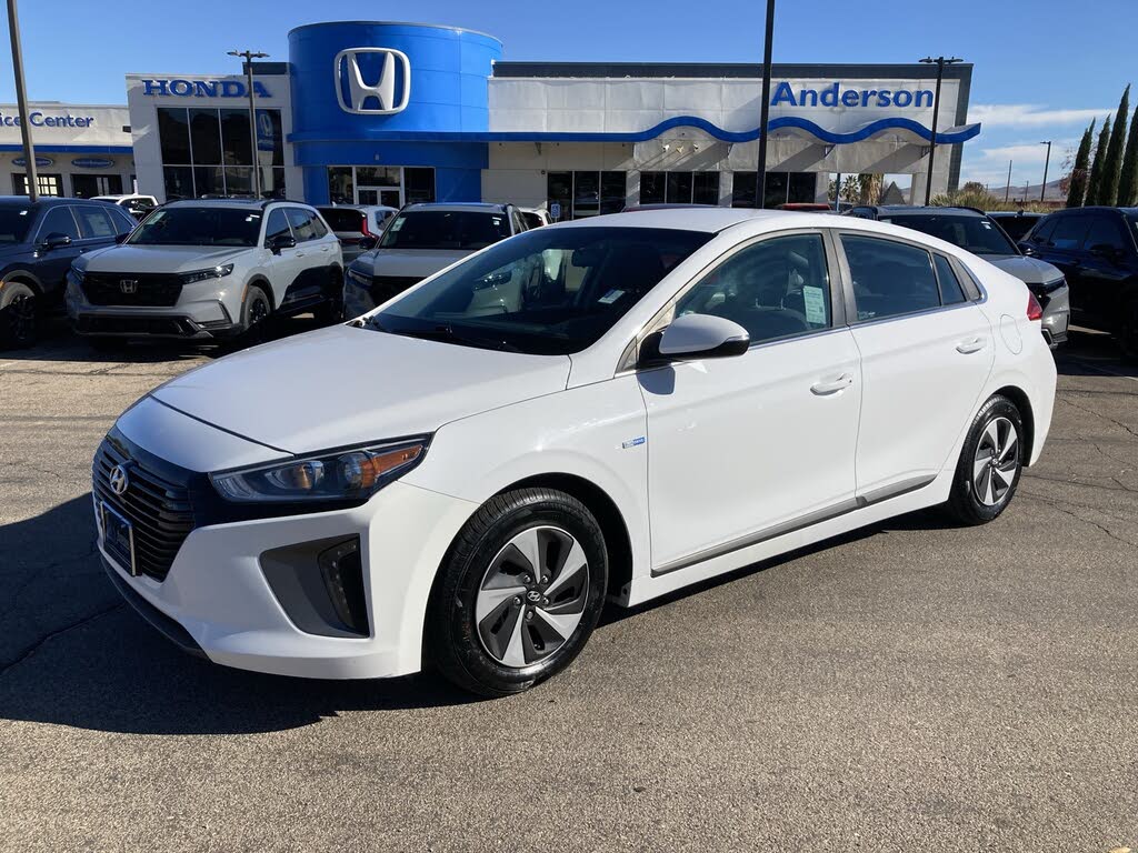 2017 Hyundai Ioniq Hybrid SEL Hatchback FWD