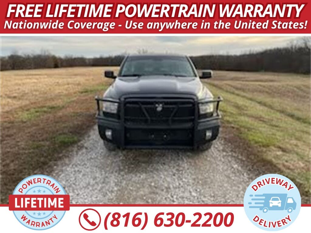 2017 RAM 1500 Express Quad Cab 4WD