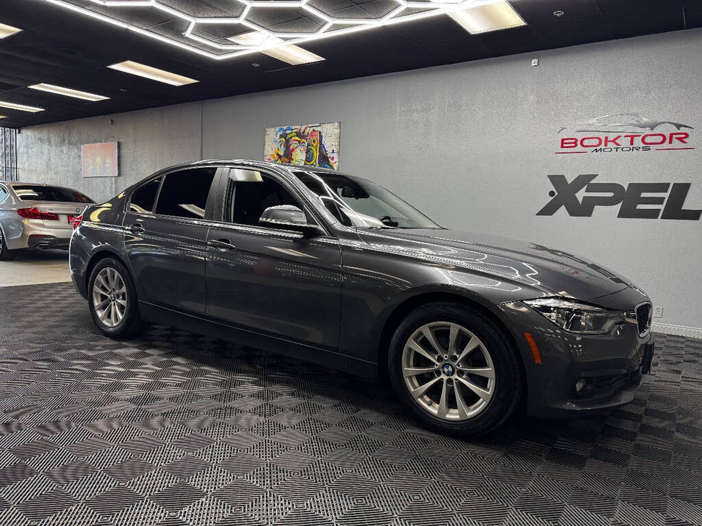 2018 BMW 3 Series 320i xDrive Sedan AWD