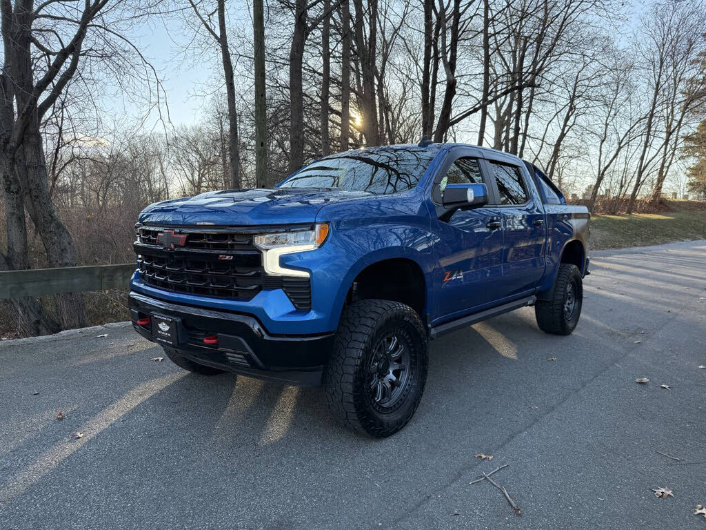 2022 Chevrolet Silverado 1500 LT Trail Boss Crew Cab 4WD