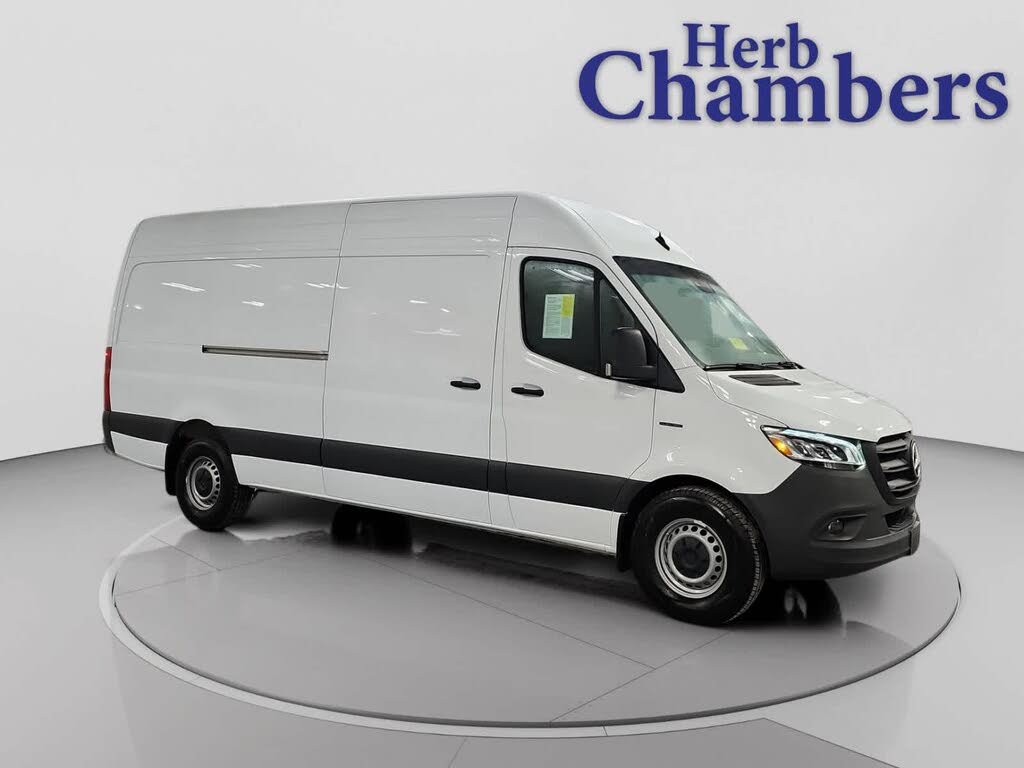 2024 Mercedes-Benz eSprinter 2500 170 High Roof Cargo HO RWD
