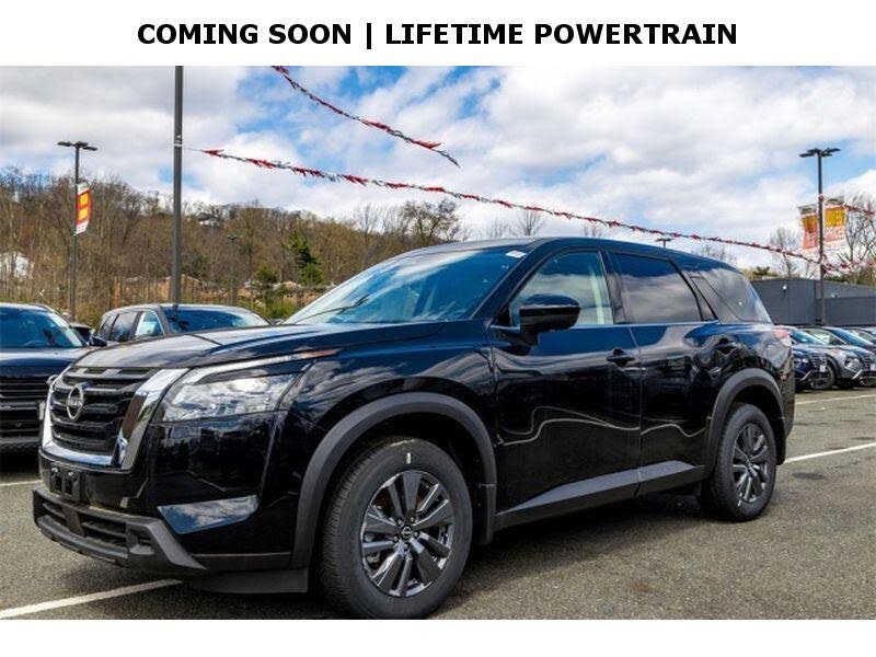 2024 Nissan Pathfinder SV 4WD