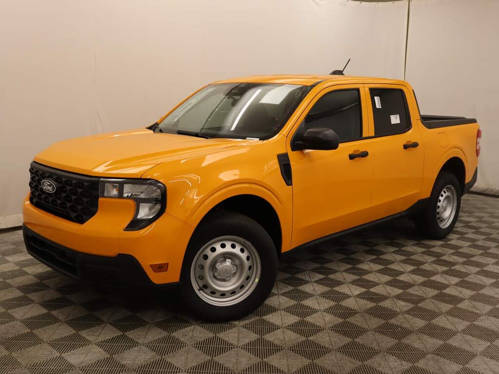 2026 Ford Maverick XL SuperCrew AWD